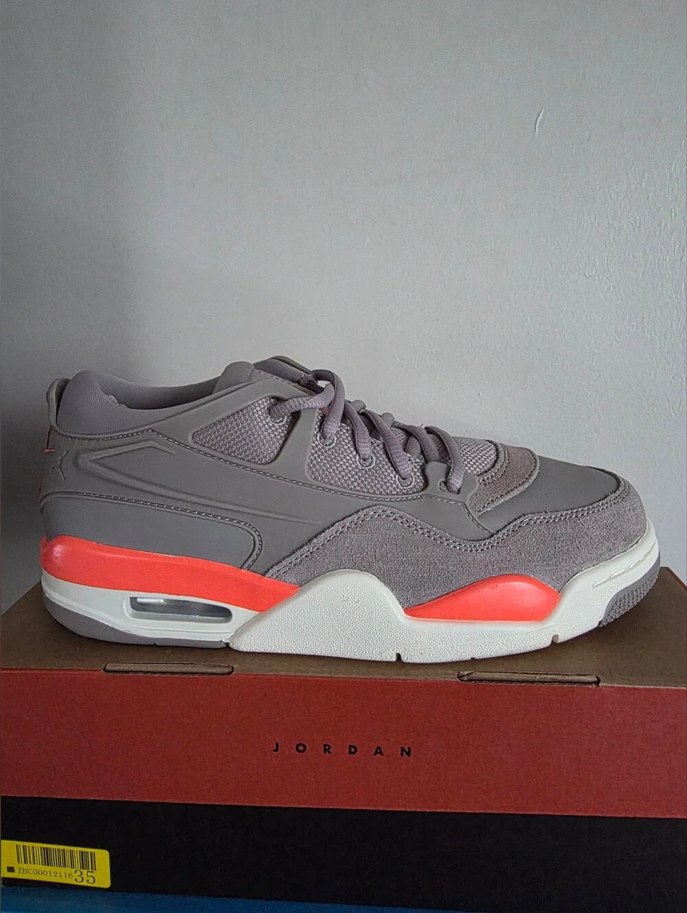 Air Jordan 4 RM Womens Size 8.5 Mens Size 7 New Box No Lid